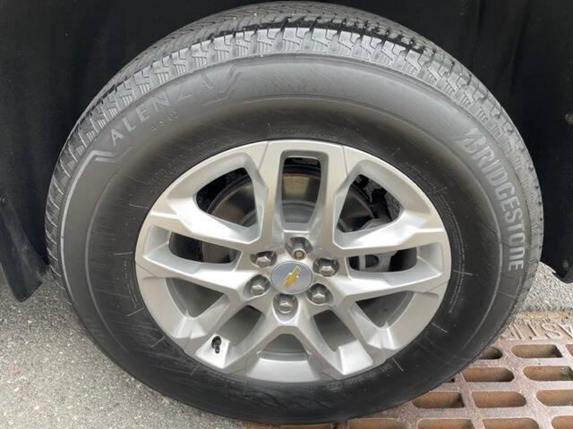 Photo of 2021 Silver Chevrolet Traverse