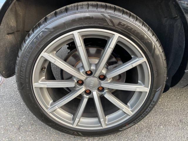 Photo of 2018 Black Audi Q3