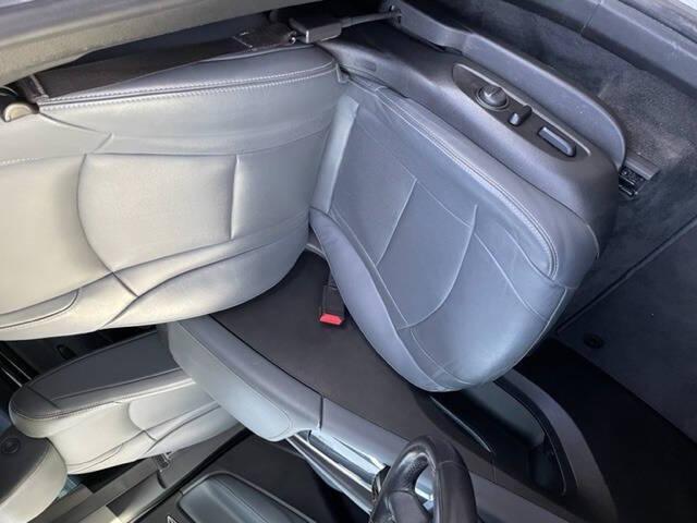 Photo of 2020 Gray Buick Enclave