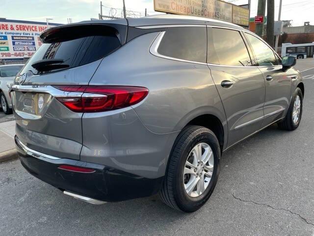 Photo of 2020 Gray Buick Enclave