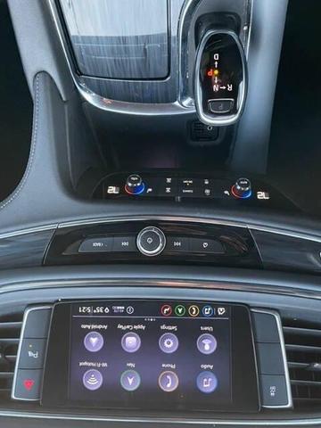 Photo of 2020 Gray Buick Enclave
