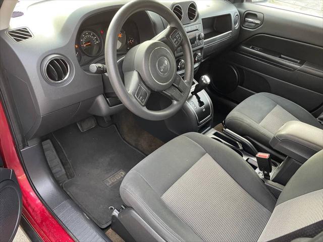 Photo of 2017 Red Jeep Patriot