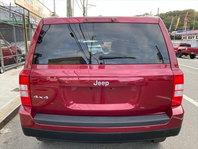 Photo of 2017 Red Jeep Patriot