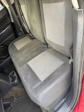 Photo of 2017 Red Jeep Patriot