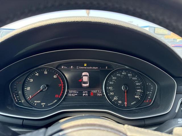Photo of 2019 Gray Metallic Audi A4