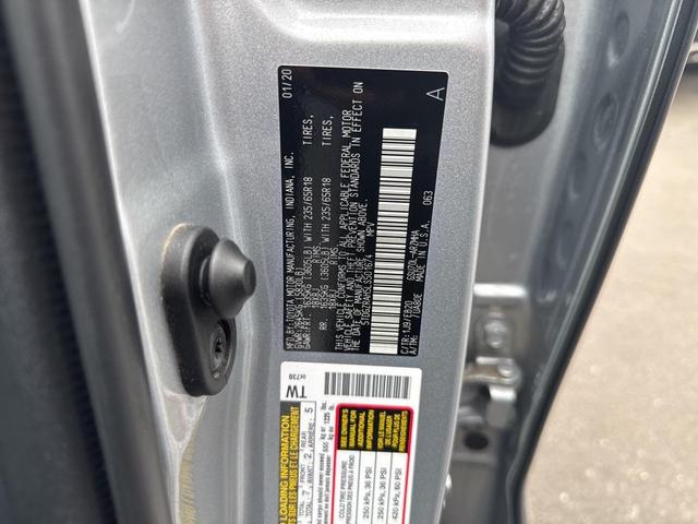 Photo of 2020 Celestial Silver Metallic Toyota Highlander