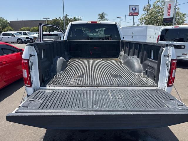 Photo of 2018 Oxford White Ford F-150
