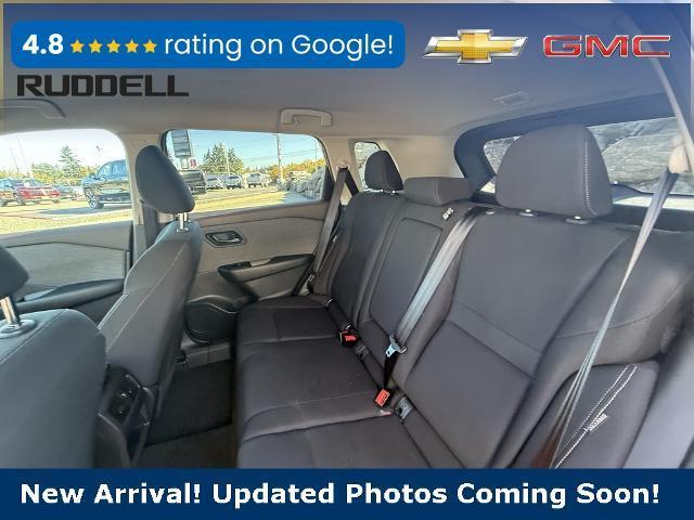 Photo of 2023 Scarlet Ember Nissan Rogue
