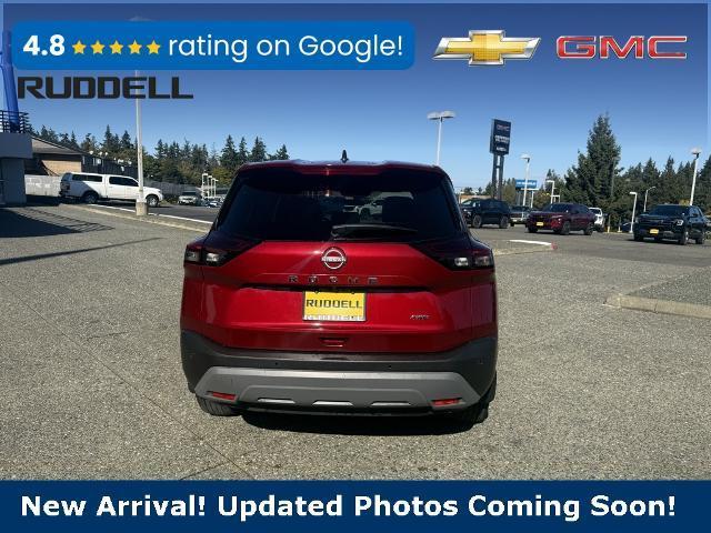 Photo of 2023 Scarlet Ember Nissan Rogue
