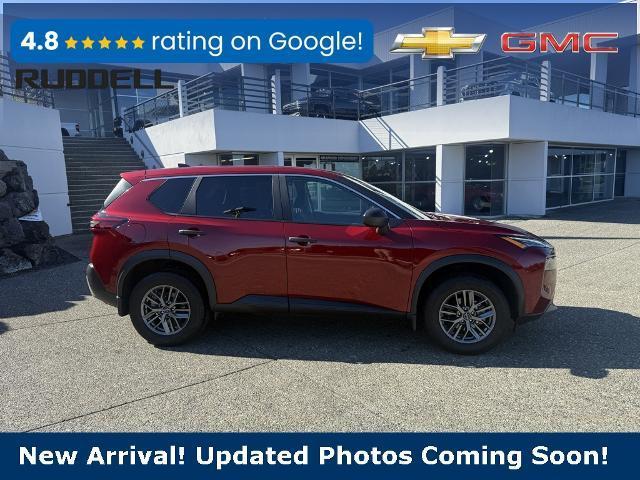 Photo of 2023 Scarlet Ember Nissan Rogue