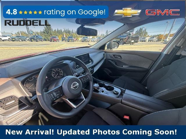 Photo of 2023 Scarlet Ember Nissan Rogue