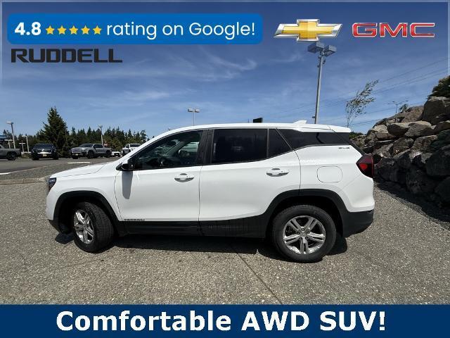 Photo of 2024 Summit White GMC Terrain