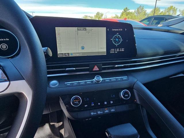 Photo of 2024 Black Hyundai ELANTRA
