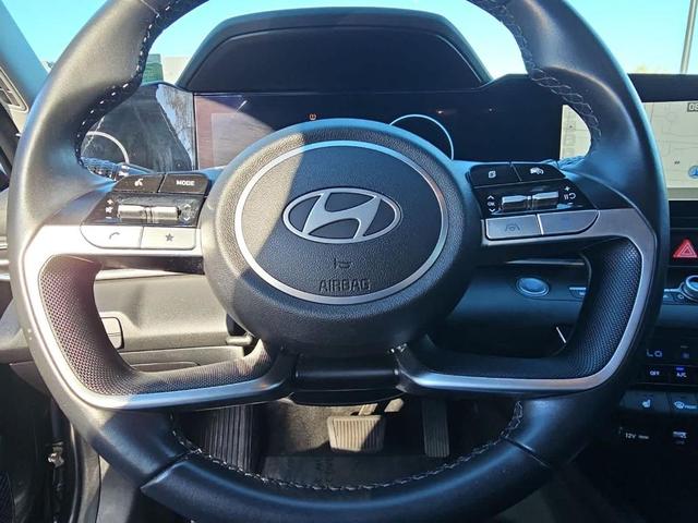 Photo of 2024 Amazon Gray Hyundai ELANTRA