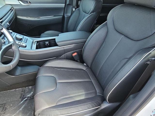 Photo of 2025 Hyper White Hyundai PALISADE