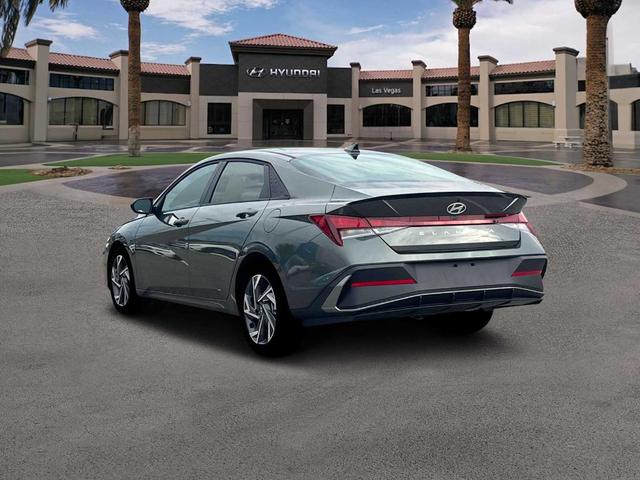 Photo of 2025 Amazon Gray Hyundai ELANTRA