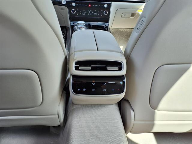 Photo of 2025 Cavendish Red Genesis G80