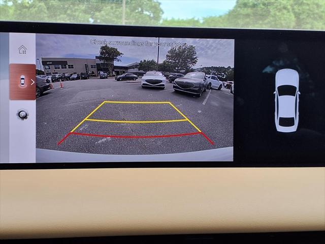 Photo of 2025 Uyuni White Genesis G80