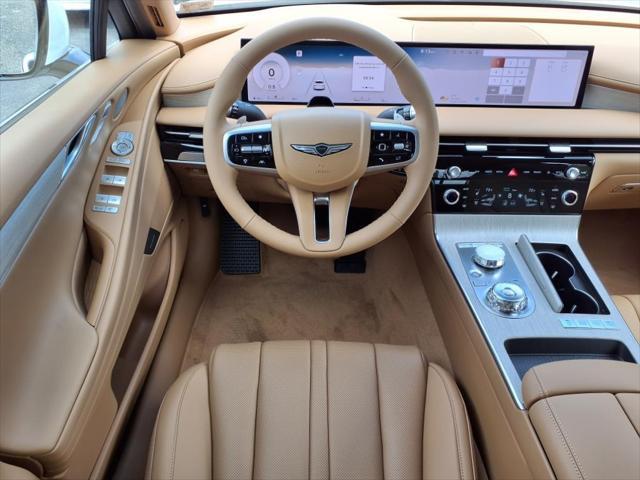 Photo of 2025 Uyuni White Genesis G80