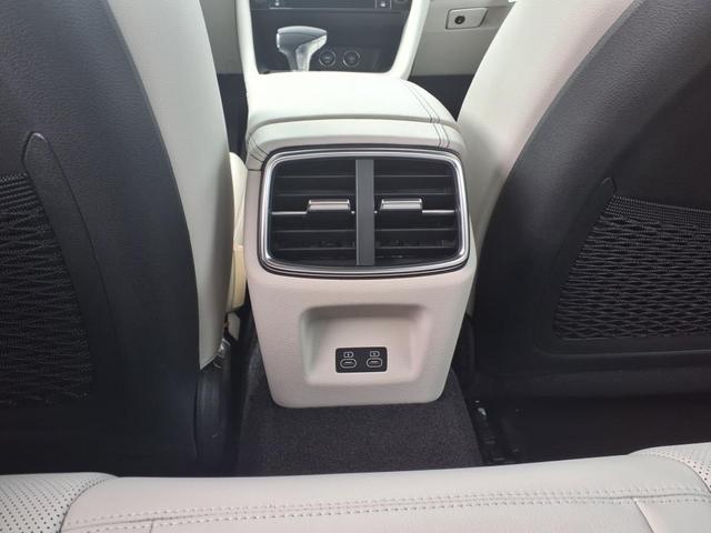 Photo of 2025 Savile Silver Genesis G70