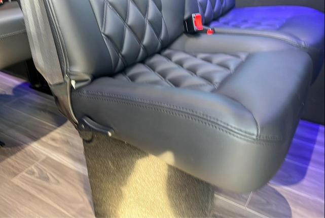 Photo of 2022 Gray Mercedes-Benz Sprinter 4500