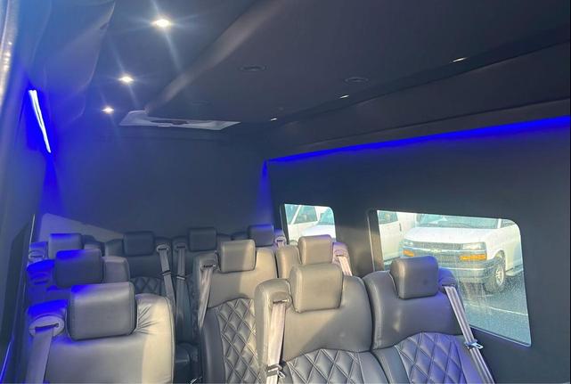 Photo of 2022 Gray Mercedes-Benz Sprinter 4500