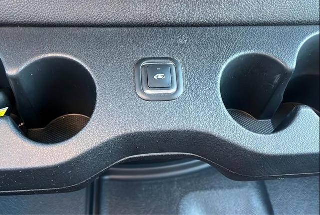 Photo of 2022 Gray Mercedes-Benz Sprinter 4500