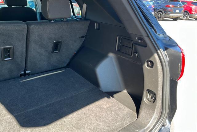 Photo of 2021 Black Chevrolet Equinox