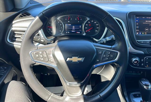 Photo of 2021 Black Chevrolet Equinox