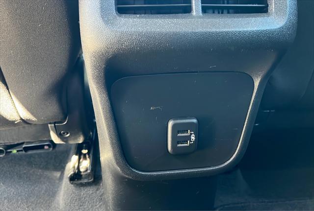Photo of 2021 Black Chevrolet Equinox