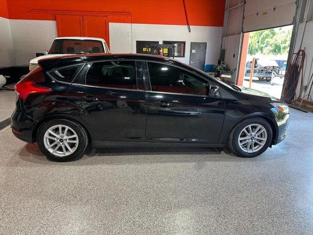 Photo of 2018 Shadow Black Ford Focus
