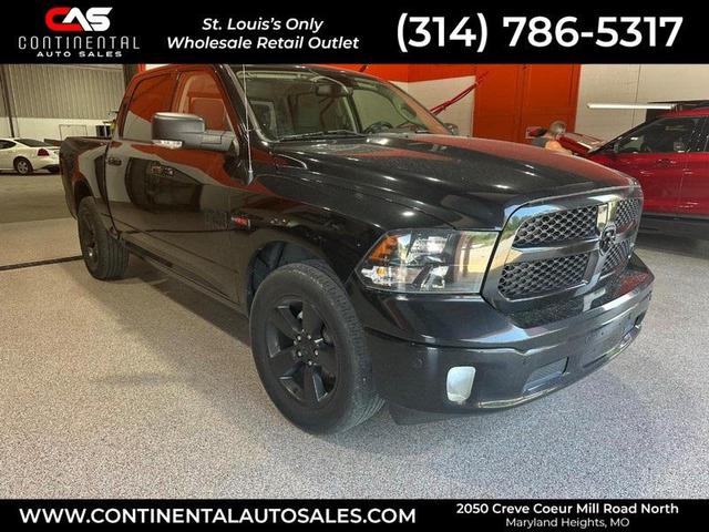 Photo of 2018 Brilliant Black Crystal Pearlcoat RAM 1500