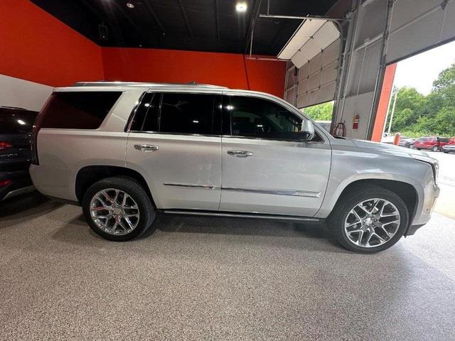 Photo of 2017 Radiant Silver Metallic Cadillac Escalade