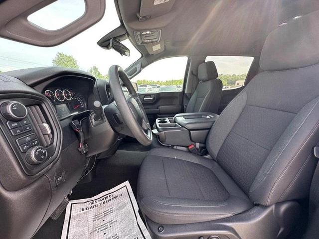 Photo of 2022 Black Chevrolet Silverado 1500