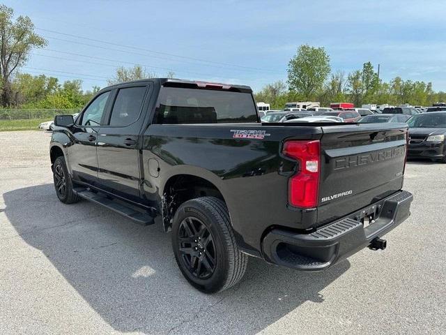 Photo of 2022 Black Chevrolet Silverado 1500