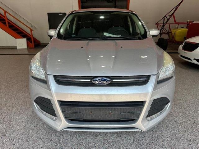 Photo of 2013 Ingot Silver Ford Escape