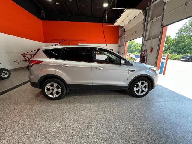Photo of 2013 Ingot Silver Ford Escape