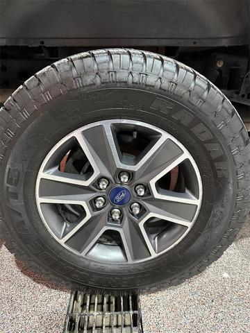 Photo of 2017 Magnetic Ford F-150