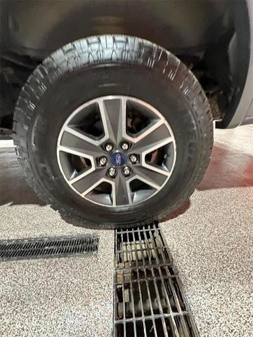 Photo of 2017 Magnetic Ford F-150