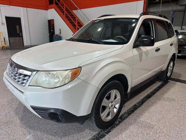 Photo of 2012 Satin White Pearl Subaru Forester