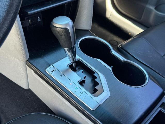 Photo of 2012 Clearwater Blue Toyota Camry