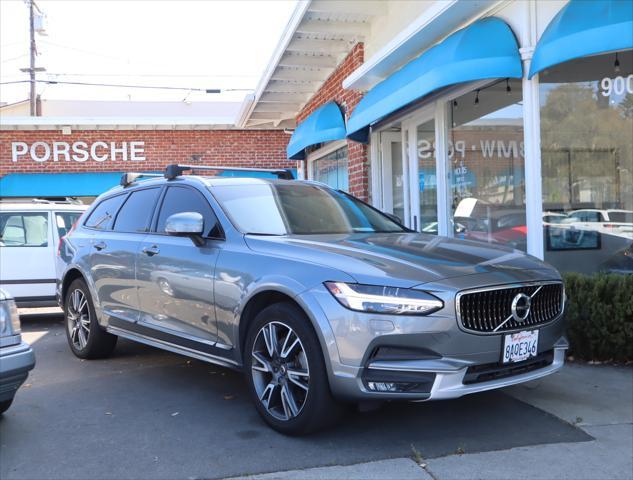 2018 Volvo V90 Cross Country