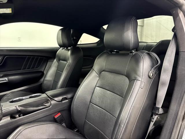Photo of 2017 Magnetic Metallic Ford Mustang