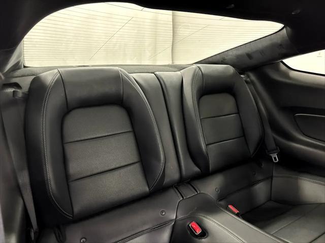Photo of 2017 Magnetic Metallic Ford Mustang