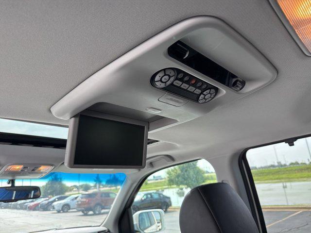 Photo of 2015 White Diamond Pearl Honda Pilot