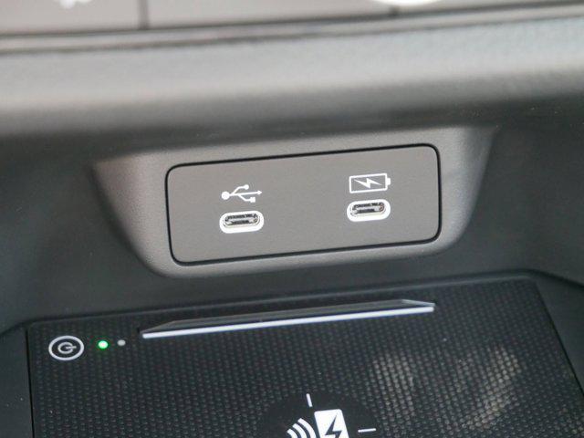 Photo of 2026 Solar Silver Metallic Honda HR-V