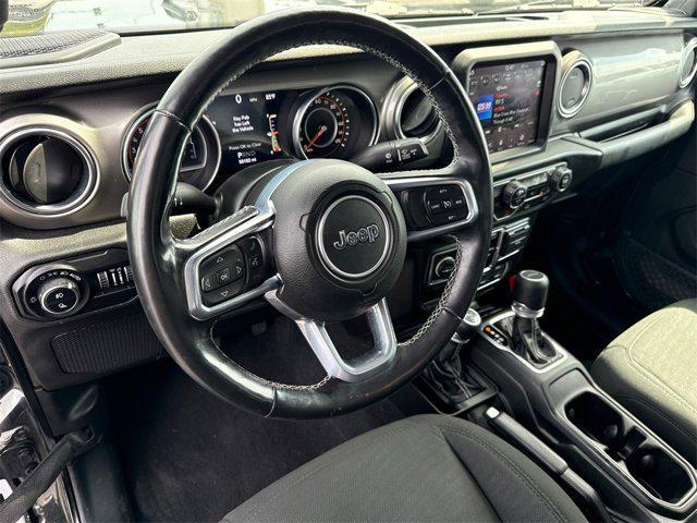 Photo of 2020 Black Clearcoat Jeep Gladiator