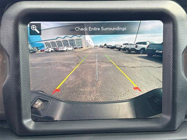 Photo of 2020 Black Clearcoat Jeep Gladiator