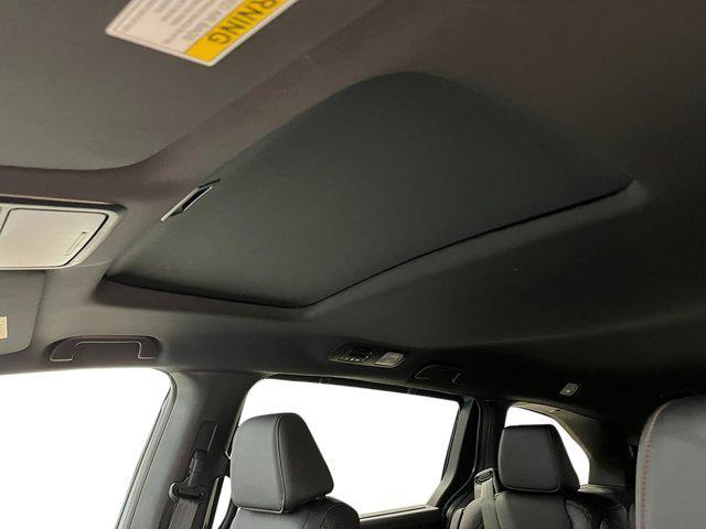 Photo of 2026 Sonic Gray Pearl Honda Odyssey