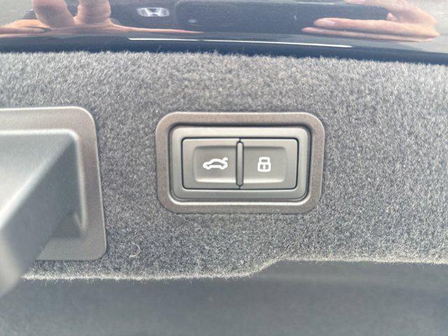 Photo of 2021 Gray Metallic Audi A8